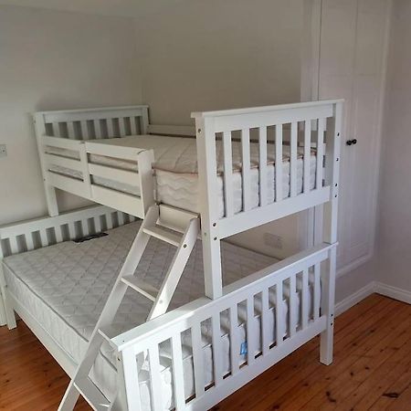 Large 4Bed Available Long-Term In Letterkenny Villa Exteriör bild