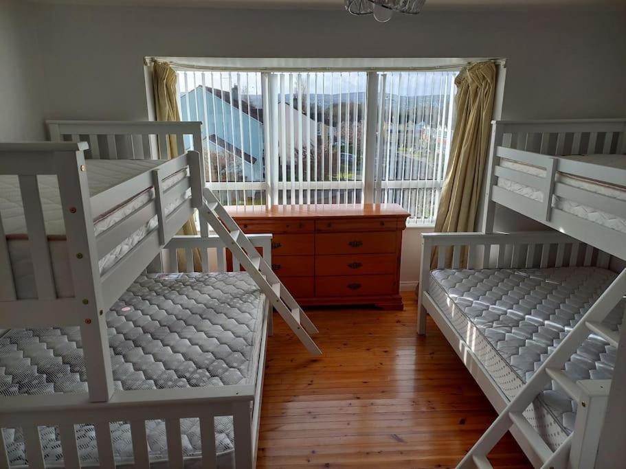 Large 4Bed Available Long-Term In Letterkenny Villa Exteriör bild